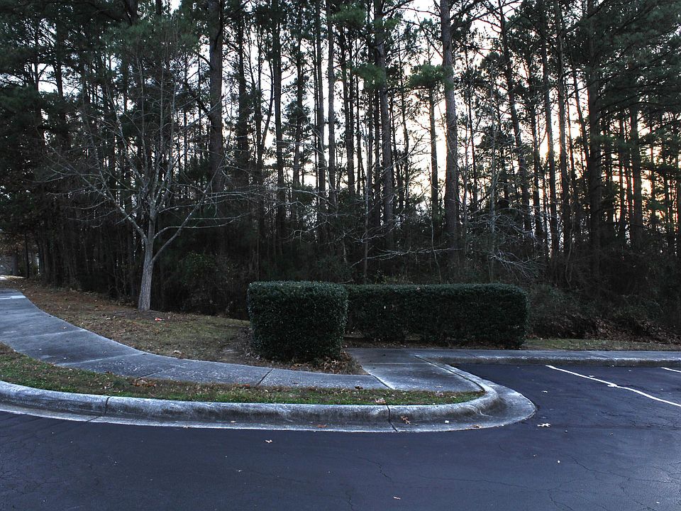 2nd image of 2309 Hill St #Tr2