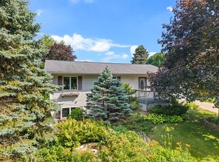 708 N Sprague St, Caledonia, MN 55921