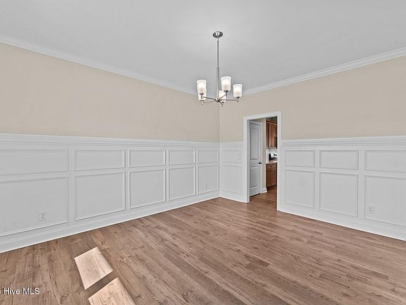 5th image of 1029 Buckley Drive