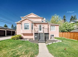 6907 E 6th St SW, Calgary, AB T2V 5H8