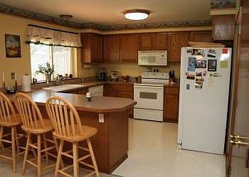 3rd image of 1130 Camberton Ct NW