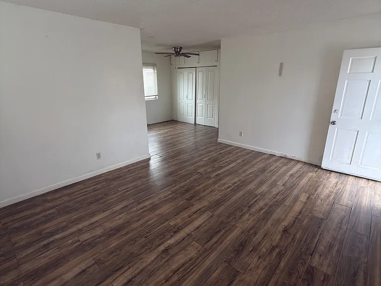 820 W Imperial Hwy #3 — Photo 2