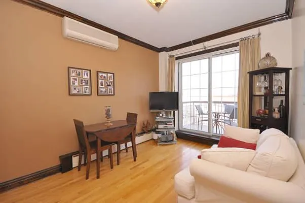 Sold by Level Group | media 32