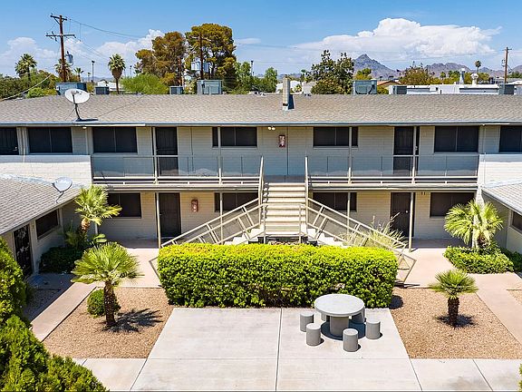 4th image of 2326 E Pinchot Ave APT 7