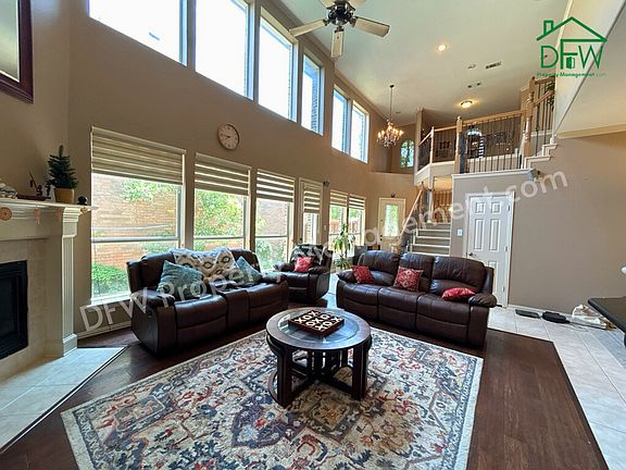 4th image of 7704 Briarcrest Ct
