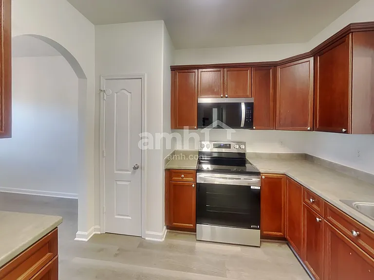 2186 Gold Valley Dr — Photo 4