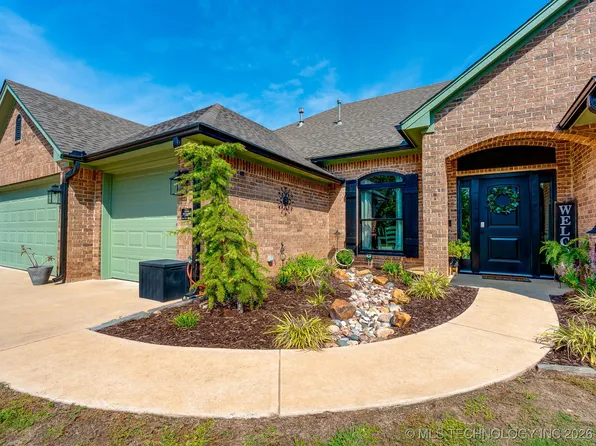 21690 County Road 1600, Stonewall, OK 74871