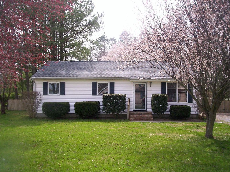 Shows Pride of Ownership!