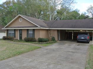 103 W Willow Ct, Ridgeland, MS 39157