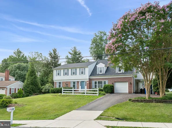 16709 Bethayres Rd, Rockville, MD 20855