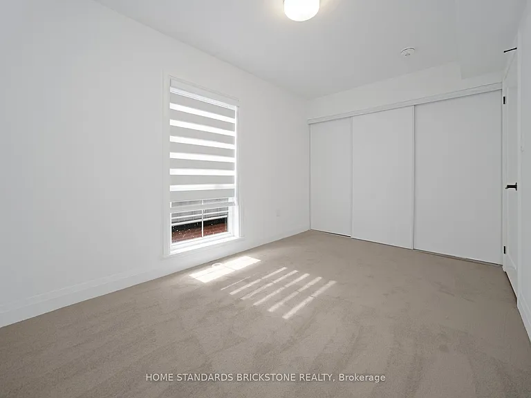 22 Chesley St — Photo 28