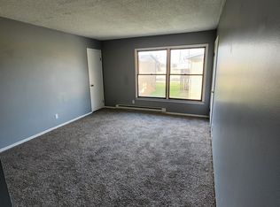 1501 S Division St, Carterville, IL 62918