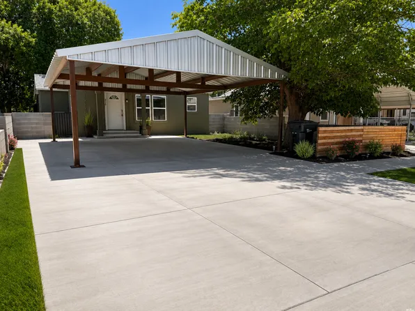 216 N Lake St, Carlsbad, NM 88220