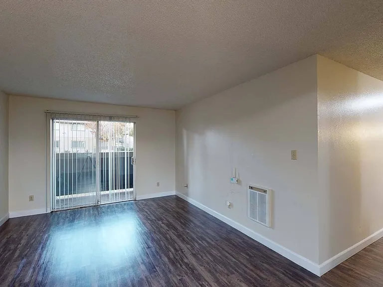 Pointe at Northridge — Photo 50