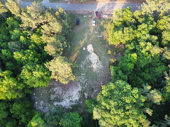 4th image of 612 Edwin Reynolds Rd
