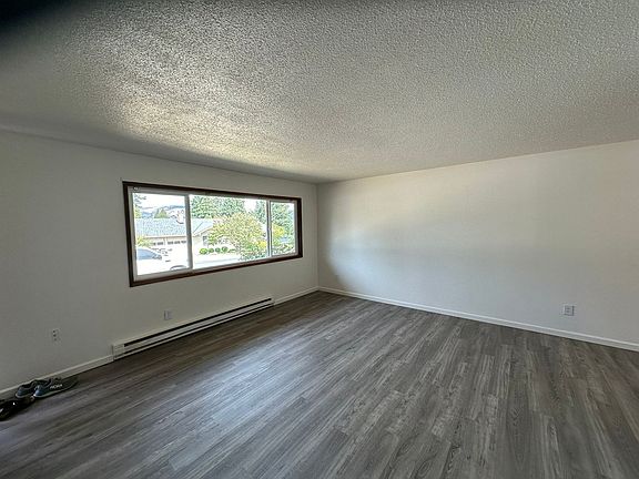 4th image of 2231-2237 W Eugene St #9e32d6f4d