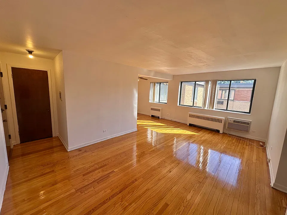1512 W Farwell Ave #3B