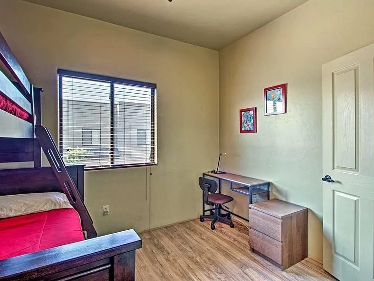 4128 N Thurston Ln #101 — Photo 19