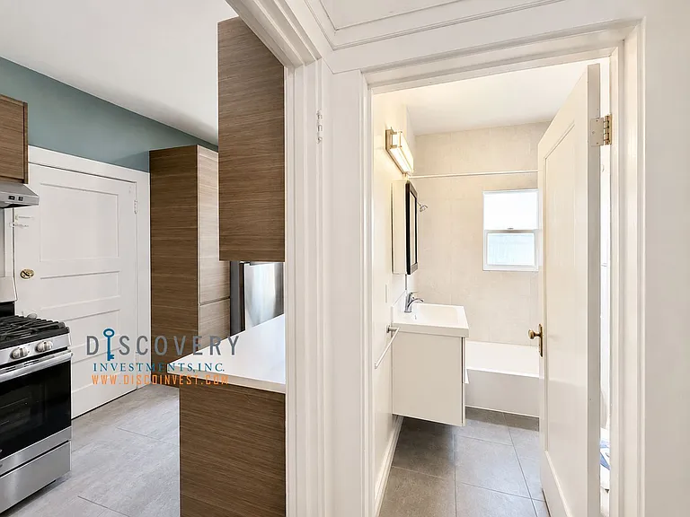 Wesley Way 730 — Photo 13