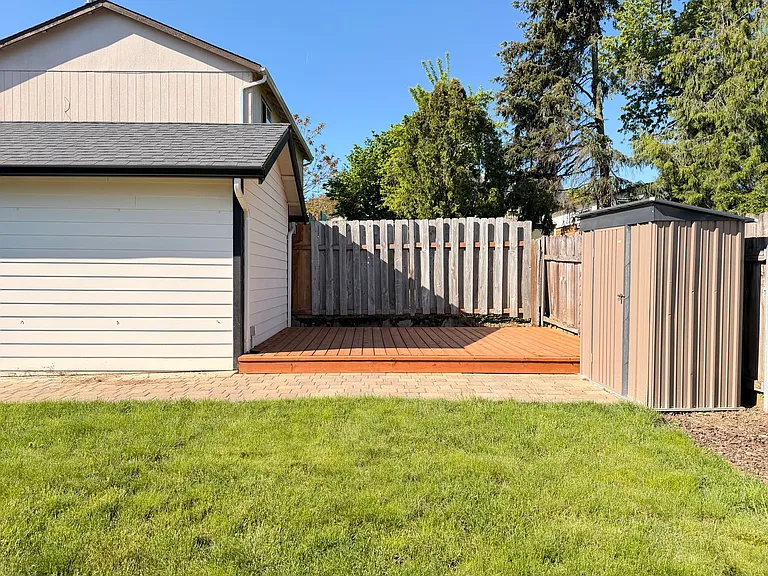 10107 SE Harold St — Photo 23
