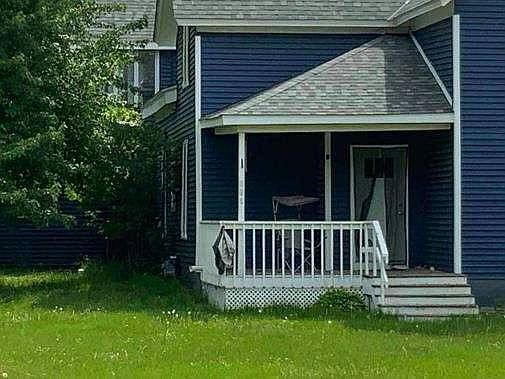 2nd image of 606 E Broadway St