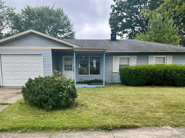 622 S Connecticut St, Hobart, IN 46342