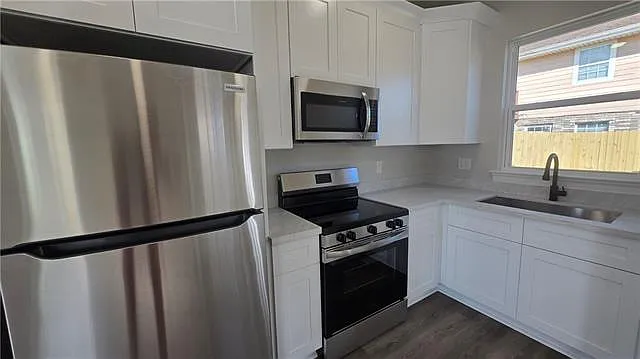 3625 Park Blvd — Photo 5