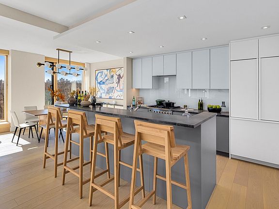 4th image of 145 Central Park N #10C