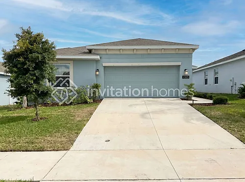1085 Peach Creek Dr Photo 1
