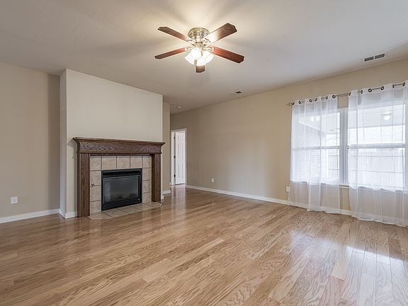3rd image of 11021 NW 106th Cir