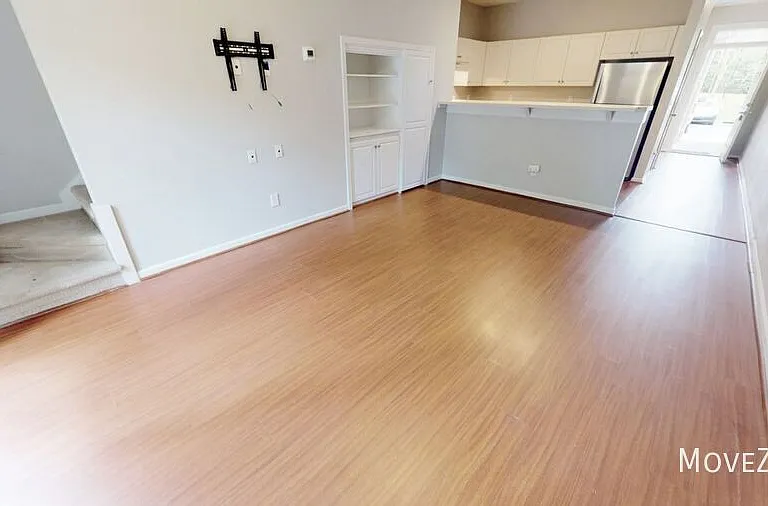 955 Downey Branch Ln — Photo 9