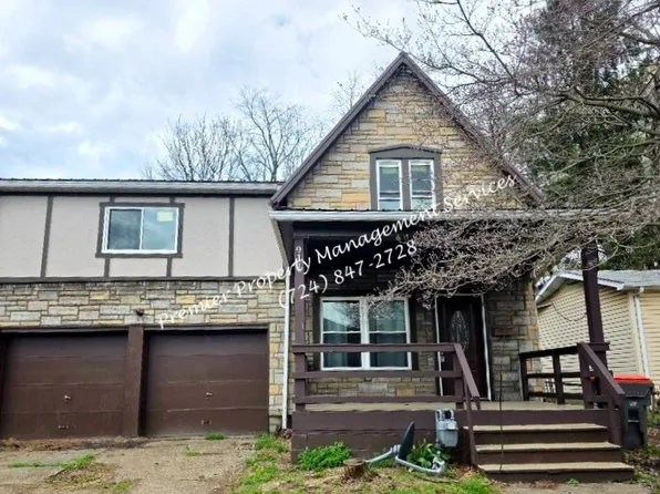 911 4th Ave, Beaver Falls, PA 15010