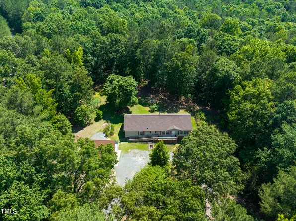 163 Chapman Dr, Sanford, NC 27330
