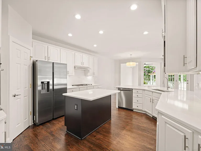 43620 Merchant Mill Ter — Photo 35