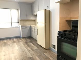 465 Stow Ave, Oakland, CA 94606