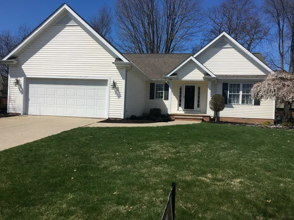 38357 Sheerwater Ln, Willoughby, OH 44094