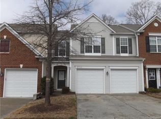8966 Kirkley View Ct, Charlotte, NC 28277