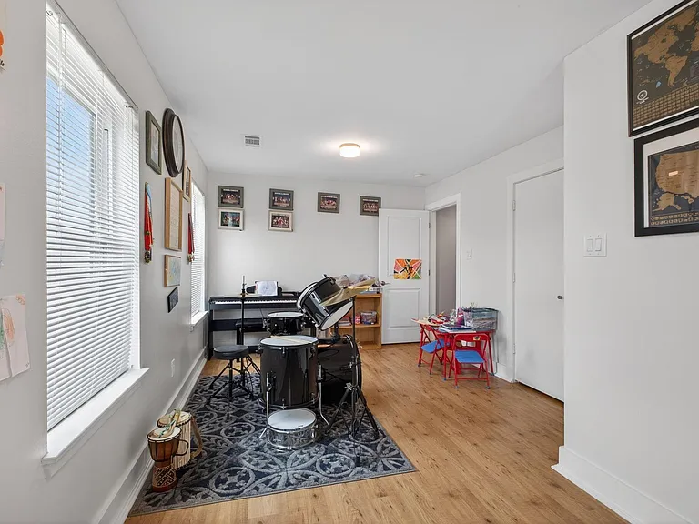 5207 Cornish St — Photo 30