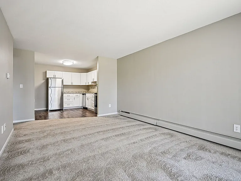 Pheasant Run Apartments — Photo 6