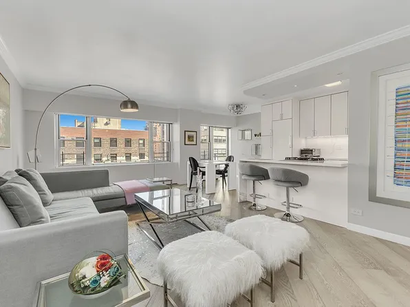 118 E 60th St APT 11-C, New York, NY 10022