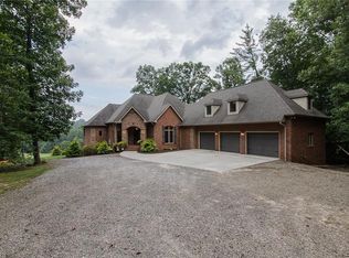 345 Arbor Gables Ln, Wilkesboro, NC 28697
