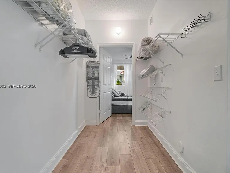 3145 NE 184th St #5102 — Photo 22