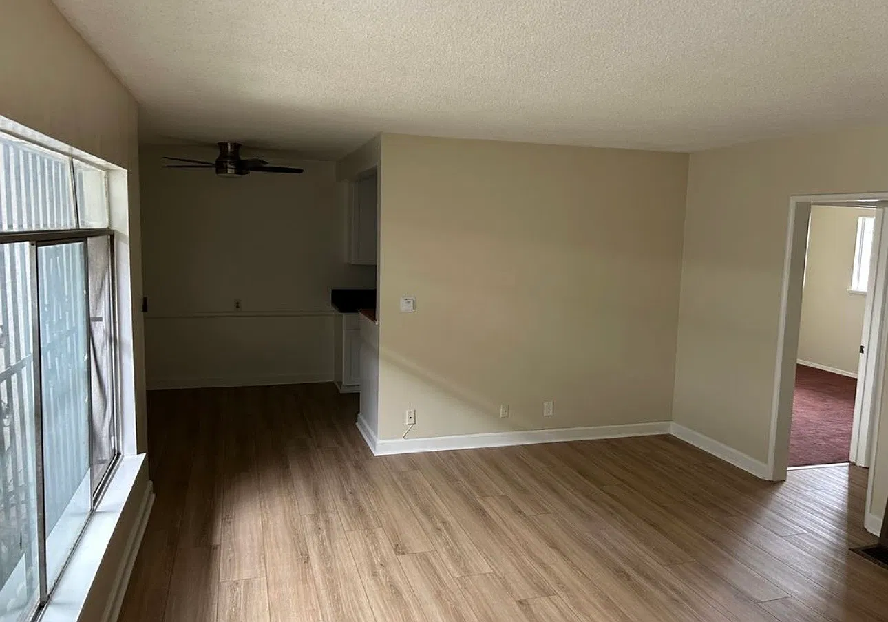 1 bed, 700 sqft, $1,750 — Photo 2