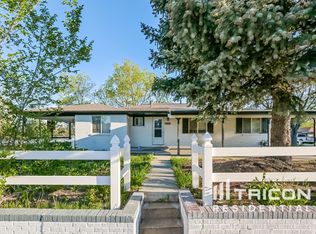 5412 Iris St, Arvada, CO 80002