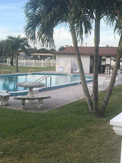 Large pool