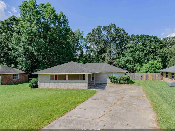 10741 Carmel Dr, Baton Rouge, LA 70818