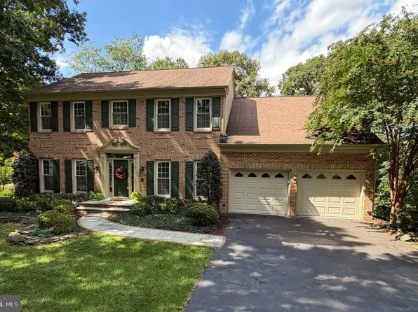 3482 Beaver Ford Rd, Woodbridge, VA 22192