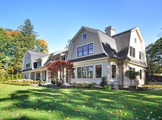 248 Nashawtuc Rd, Concord, MA 01742