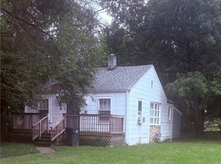 1705 E Hickory St, Decatur, IL 62526