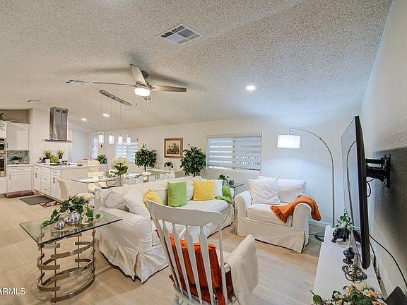 3rd image of 2000 S Apache Road #61